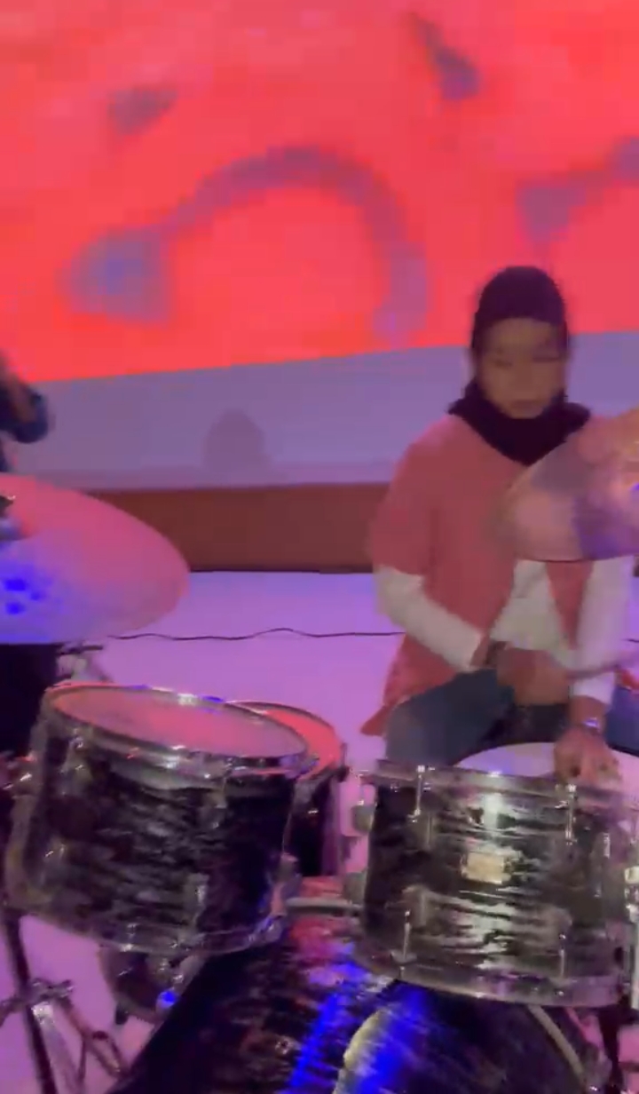 School Pensi Live // 09